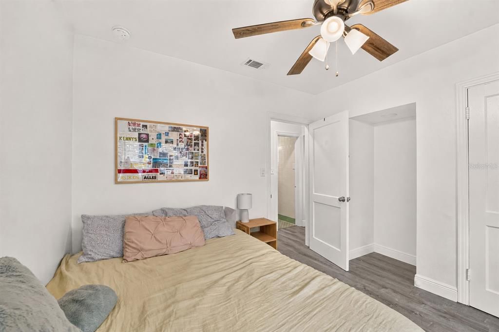 En Venta: $949,000 (4 camas, 0 baños, 1530 Pies cuadrados)