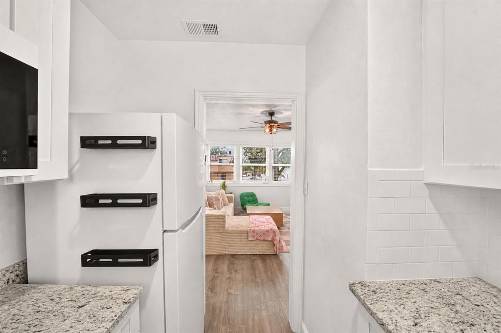 En Venta: $949,000 (4 camas, 0 baños, 1530 Pies cuadrados)