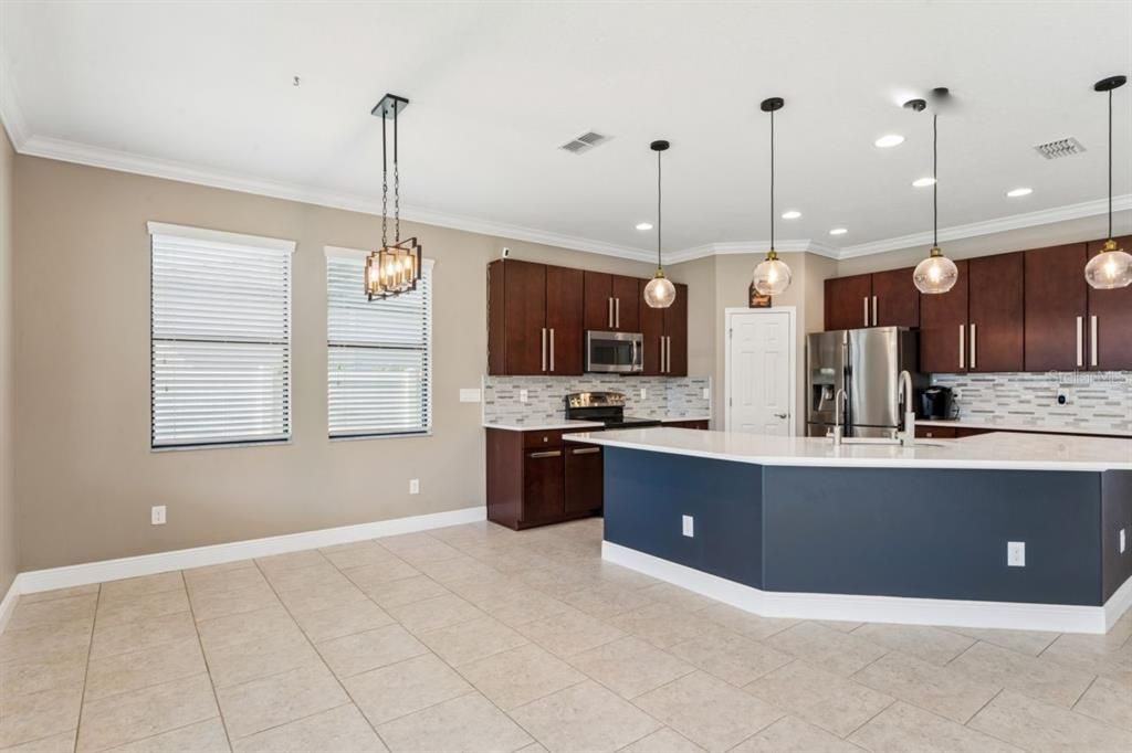 En Renta: $3,200 (4 camas, 2 baños, 2419 Pies cuadrados)