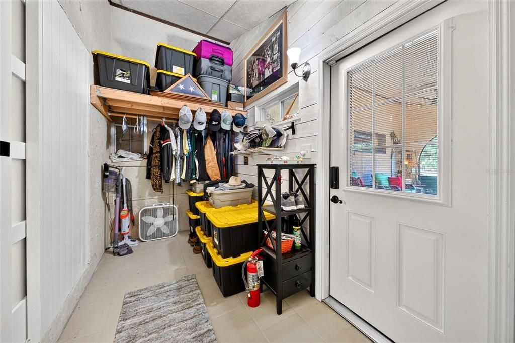 For Sale: $485,000 (3 beds, 2 baths, 1290 Square Feet)