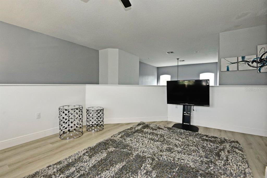 На продажу: $559,900 (4 спален, 3 ванн, 2566 Квадратных фут)