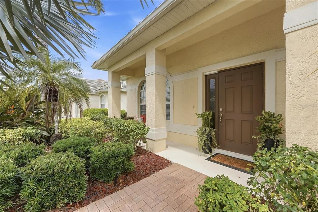 For Sale: $535,000 (4 beds, 2 baths, 2356 Square Feet)