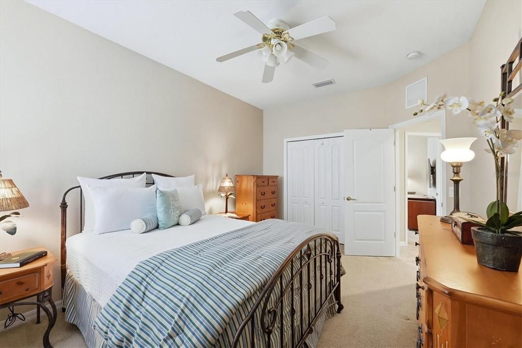 For Sale: $535,000 (4 beds, 2 baths, 2356 Square Feet)
