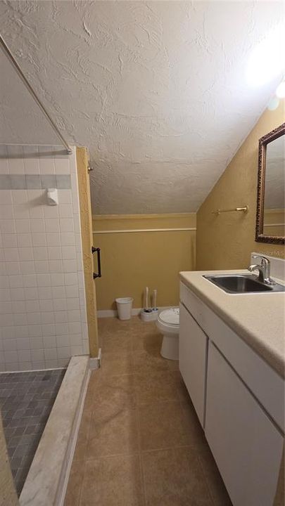 В аренду: $995 (1 спален, 1 ванн, 636 Квадратных фут)