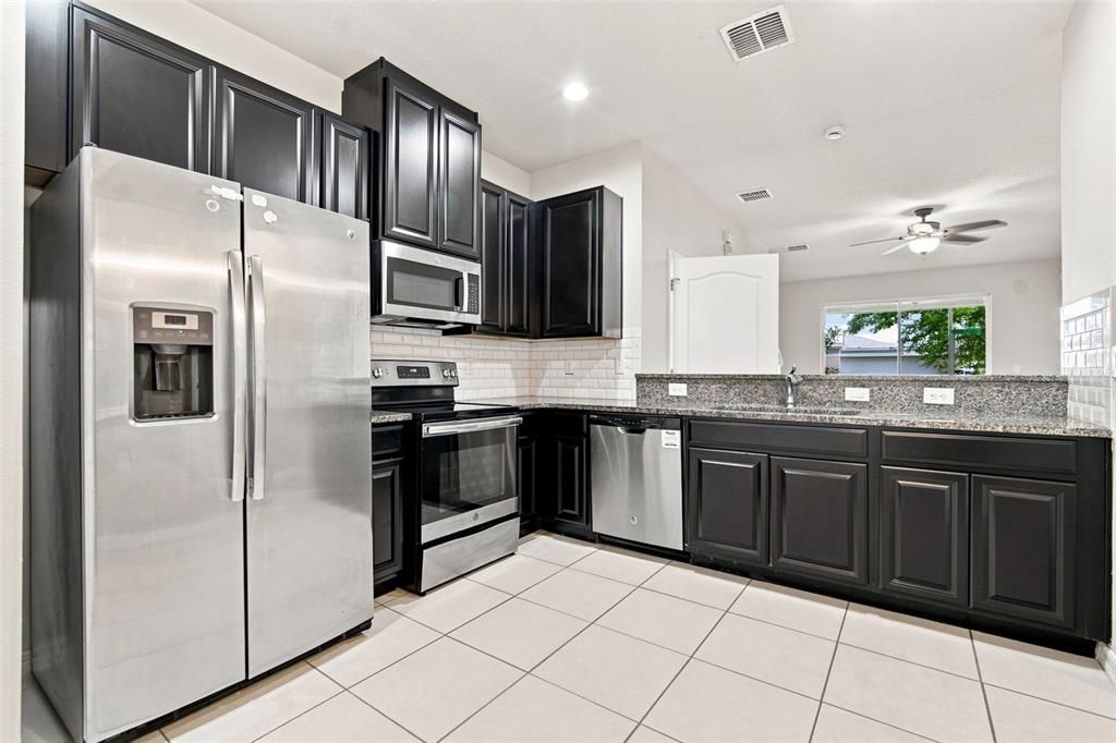 For Sale: $219,000 (3 beds, 2 baths, 1536 Square Feet)