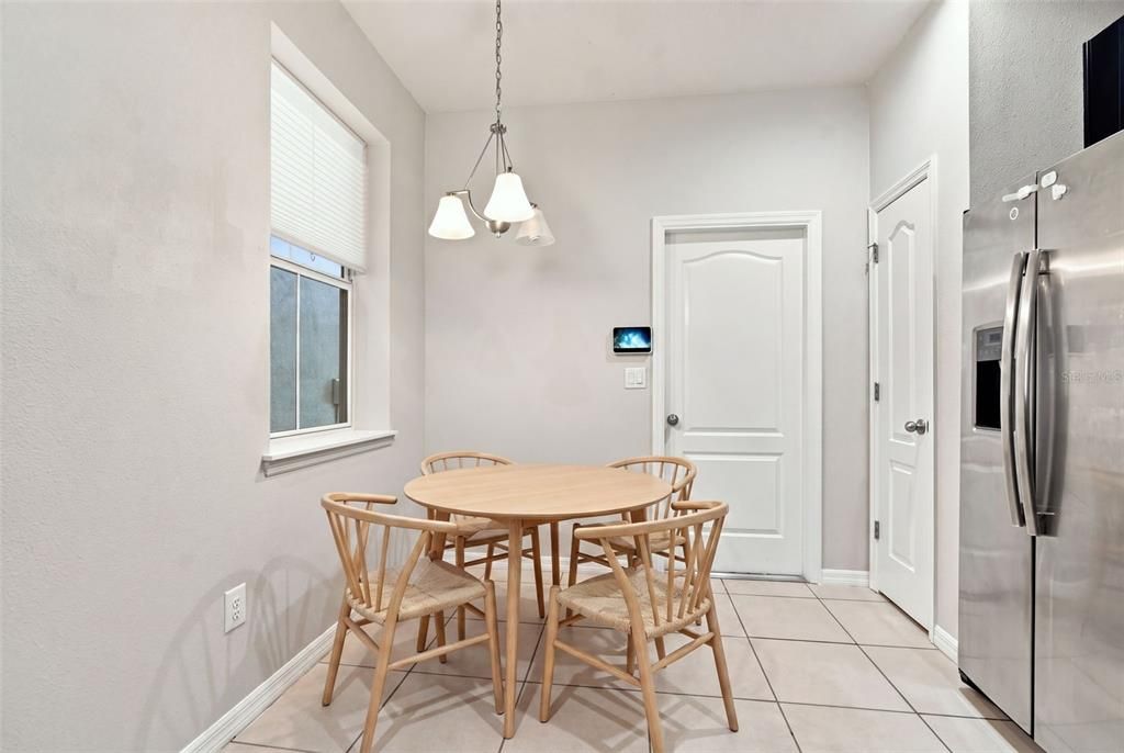 For Sale: $219,000 (3 beds, 2 baths, 1536 Square Feet)