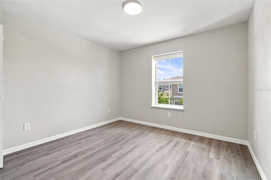 For Sale: $219,000 (3 beds, 2 baths, 1536 Square Feet)