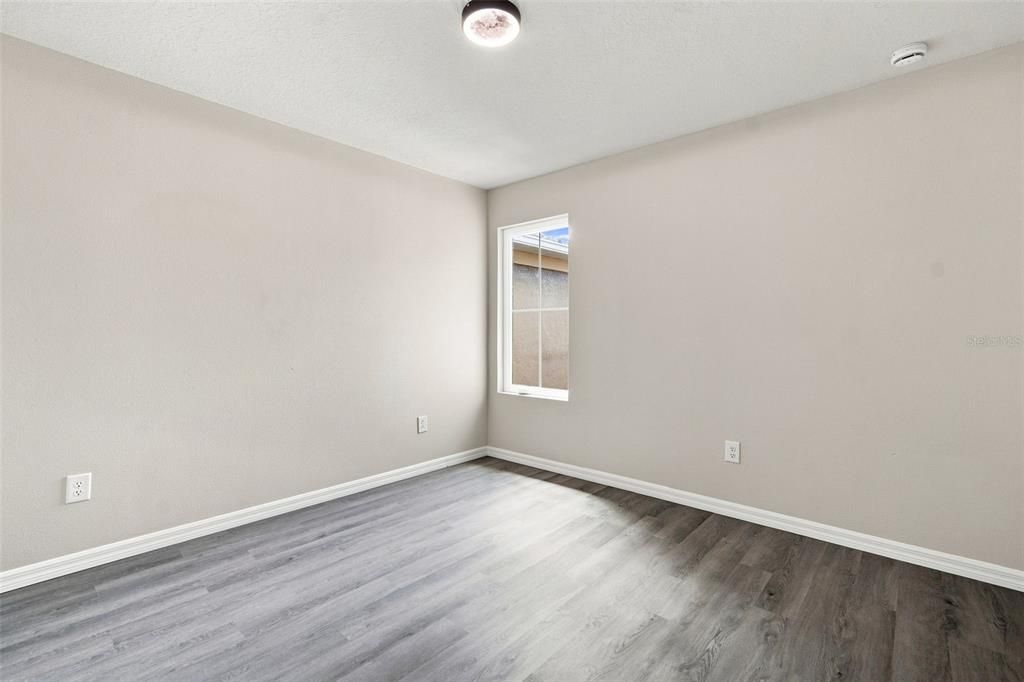 For Sale: $219,000 (3 beds, 2 baths, 1536 Square Feet)