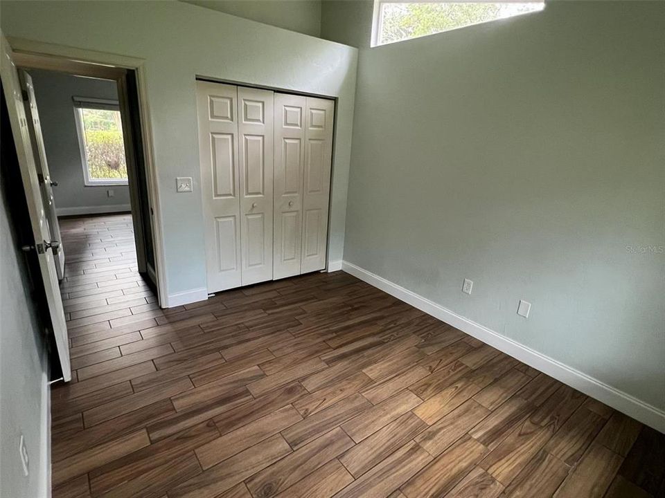 For Rent: $2,100 (3 beds, 2 baths, 1354 Square Feet)