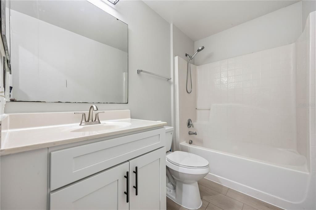 For Sale: $274,999 (3 beds, 2 baths, 1632 Square Feet)