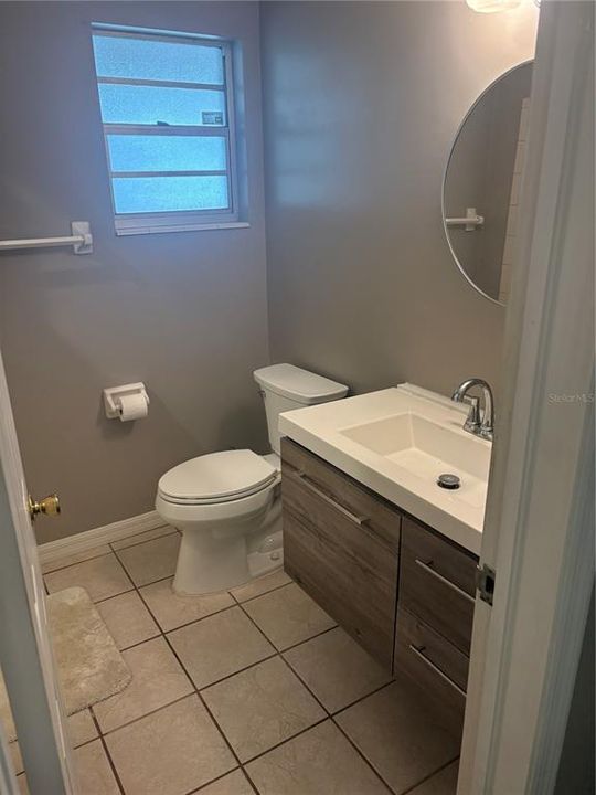 For Rent: $2,300 (2 beds, 3 baths, 1352 Square Feet)