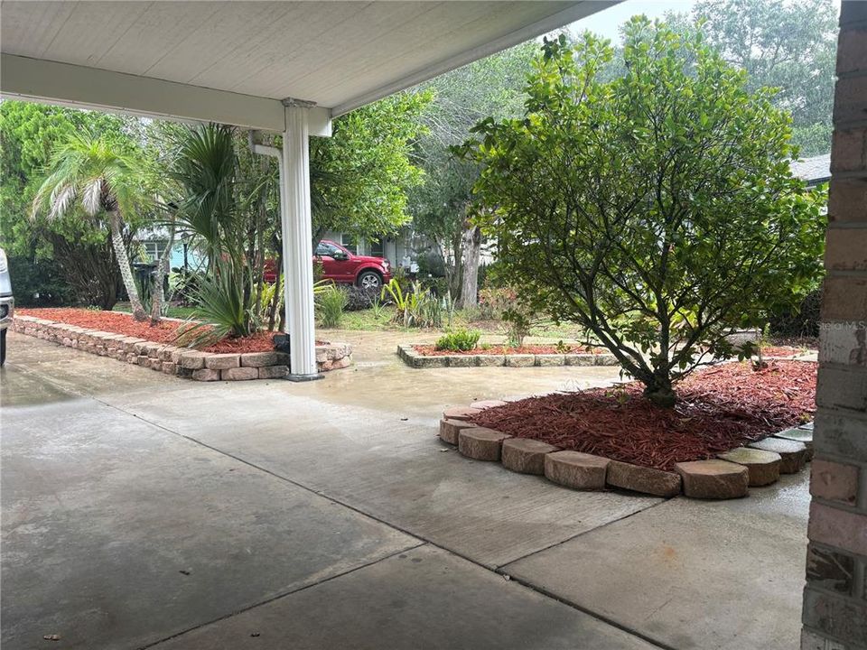 For Rent: $2,300 (2 beds, 3 baths, 1352 Square Feet)