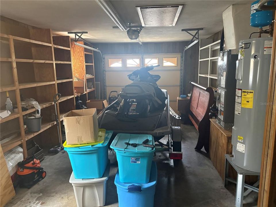 For Rent: $2,300 (2 beds, 3 baths, 1352 Square Feet)