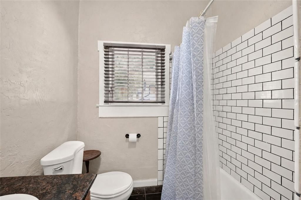 En Venta: $325,000 (3 camas, 1 baños, 1148 Pies cuadrados)
