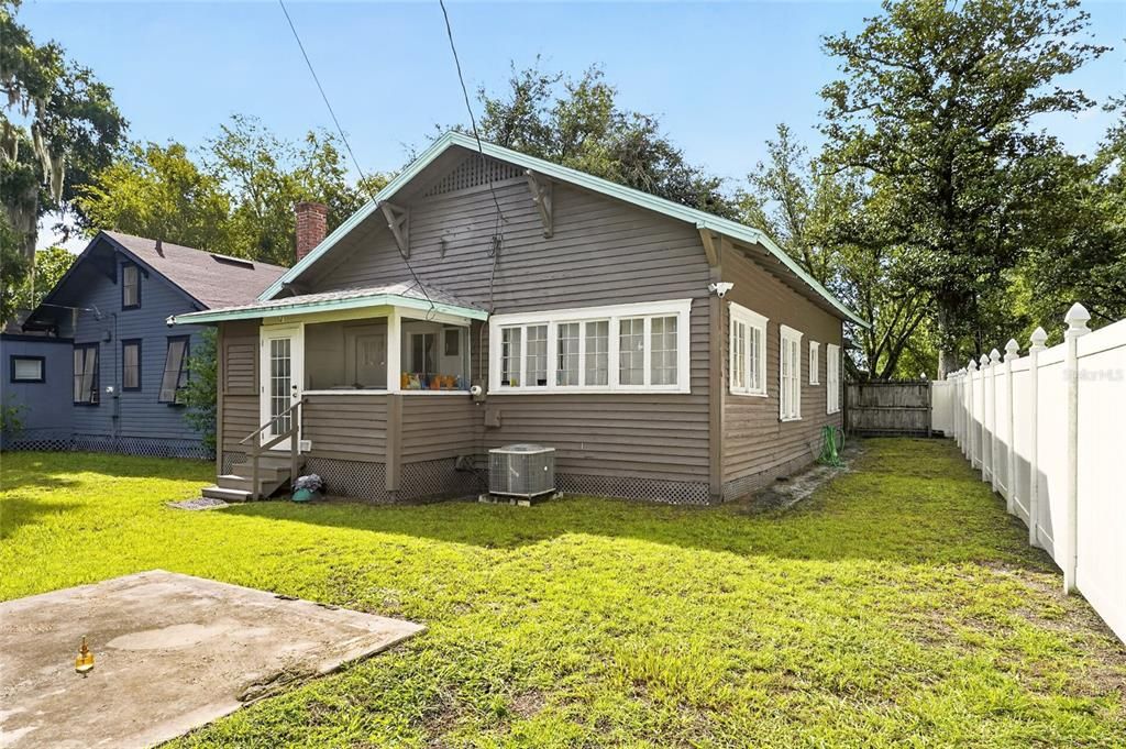 En Venta: $325,000 (3 camas, 1 baños, 1148 Pies cuadrados)