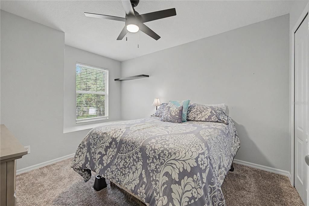For Sale: $415,000 (3 beds, 2 baths, 1841 Square Feet)