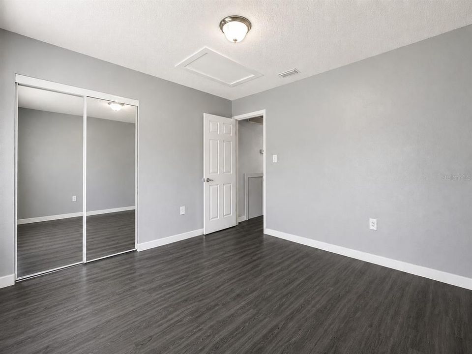 В аренду: $1,450 (2 спален, 1 ванн, 1050 Квадратных фут)