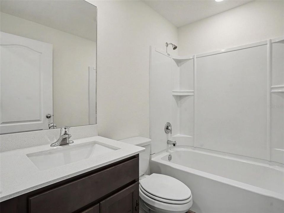 For Rent: $1,600 (3 beds, 2 baths, 1244 Square Feet)