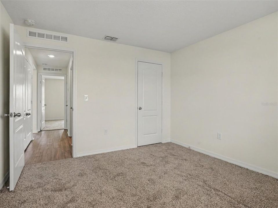 For Rent: $1,600 (3 beds, 2 baths, 1244 Square Feet)