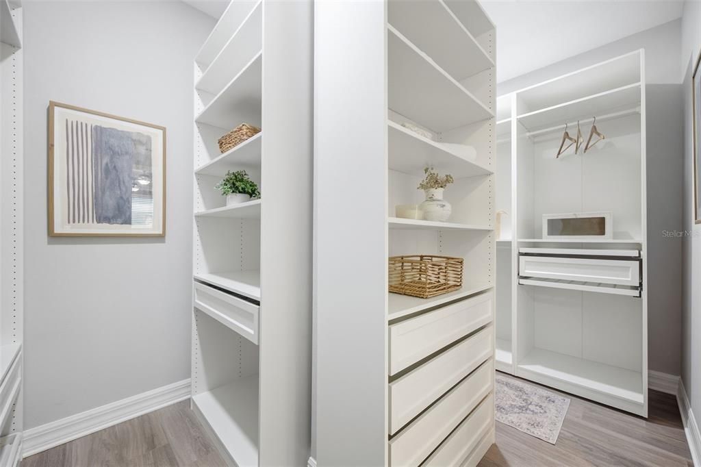 En Venta: $899,000 (6 camas, 5 baños, 4280 Pies cuadrados)