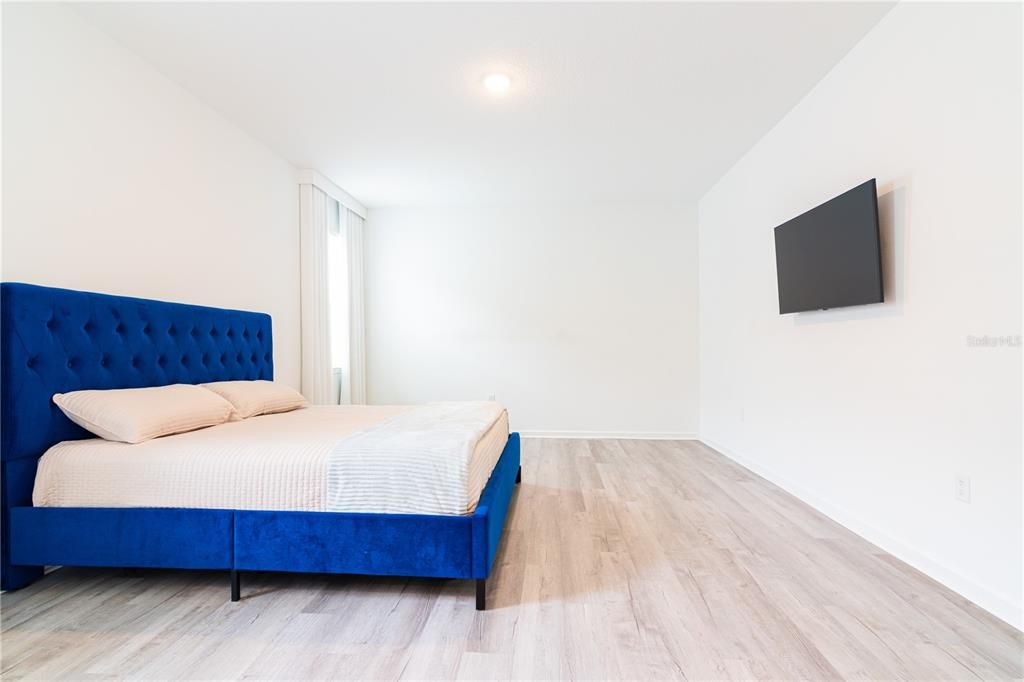 En Venta: $745,000 (6 camas, 4 baños, 4182 Pies cuadrados)