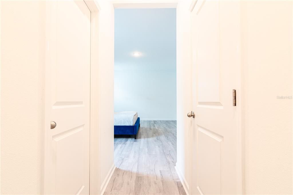 En Venta: $745,000 (6 camas, 4 baños, 4182 Pies cuadrados)