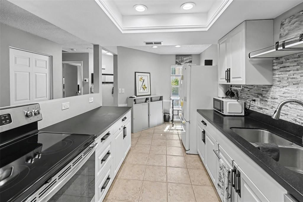 En Venta: $215,000 (1 camas, 1 baños, 700 Pies cuadrados)