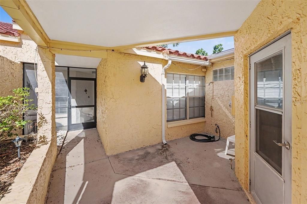 En Venta: $215,000 (1 camas, 1 baños, 700 Pies cuadrados)
