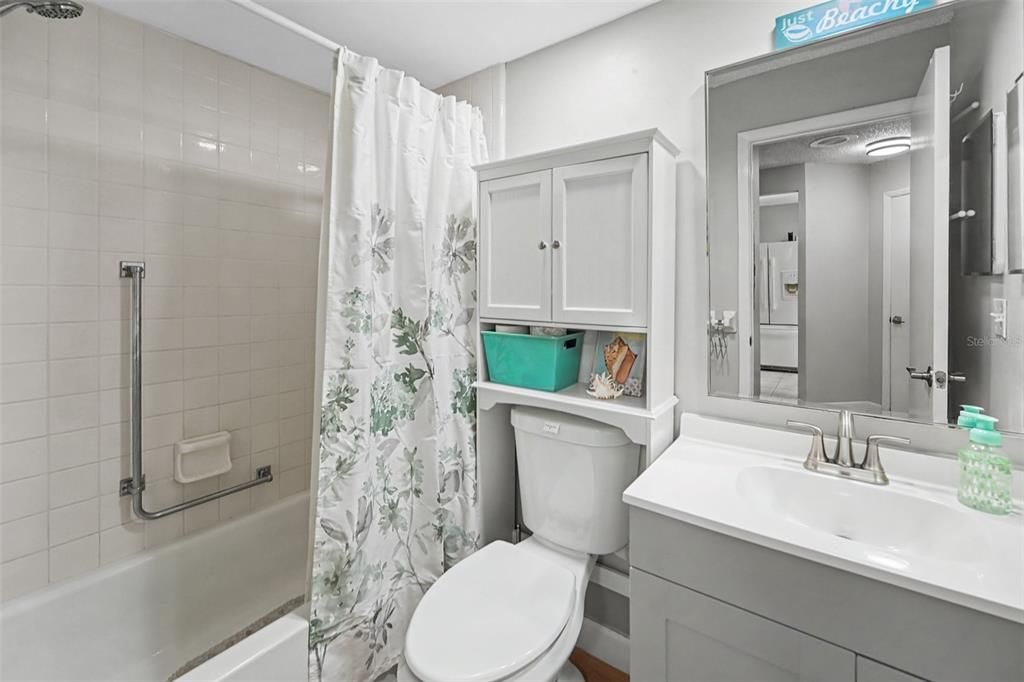 En Venta: $215,000 (1 camas, 1 baños, 700 Pies cuadrados)