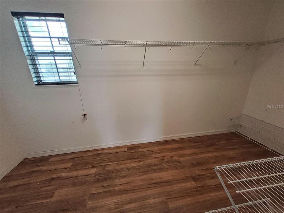 В аренду: $2,600 (5 спален, 2 ванн, 2460 Квадратных фут)