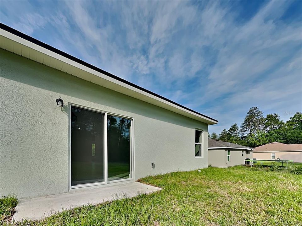 For Rent: $1,799 (4 beds, 2 baths, 1580 Square Feet)
