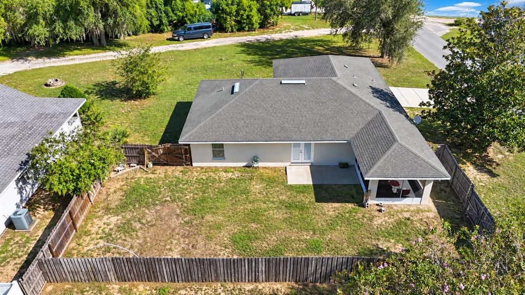 For Sale: $275,000 (4 beds, 2 baths, 1562 Square Feet)