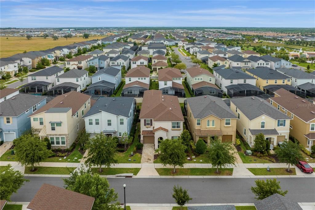 For Sale: $675,000 (7 beds, 6 baths, 3533 Square Feet)