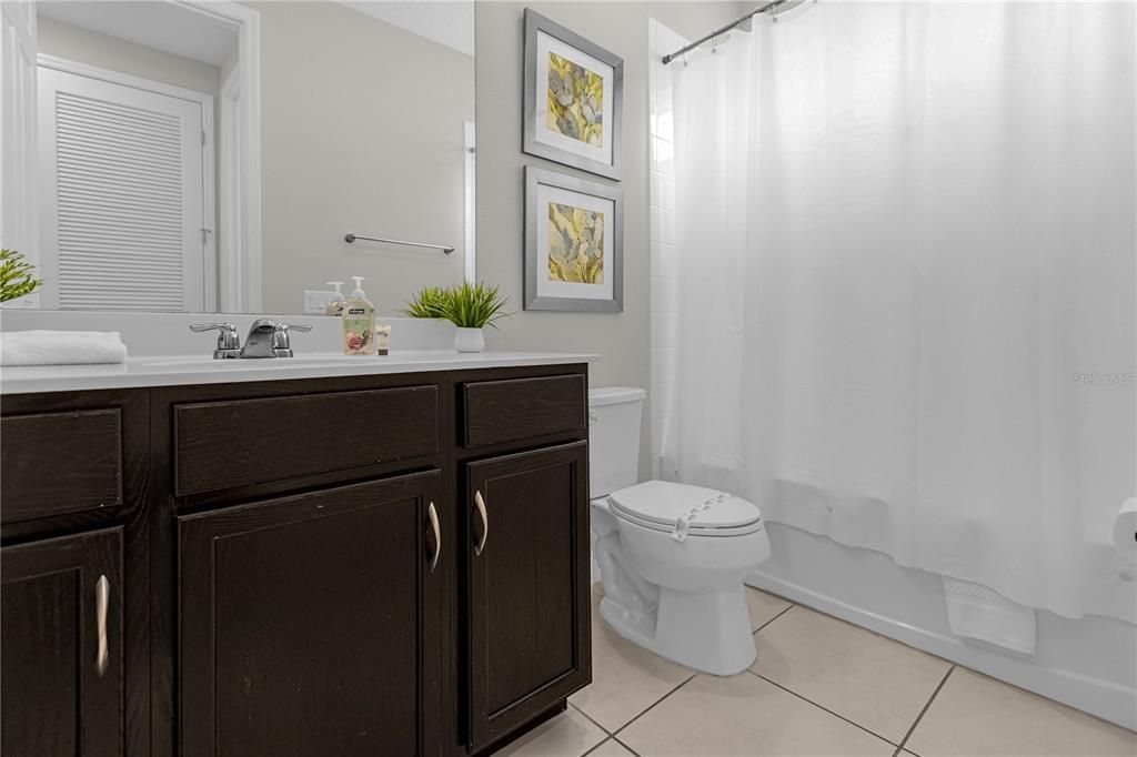 For Sale: $675,000 (7 beds, 6 baths, 3533 Square Feet)