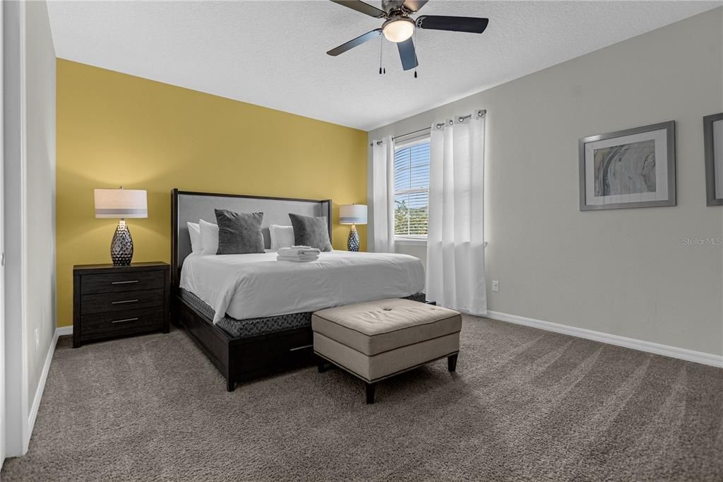For Sale: $675,000 (7 beds, 6 baths, 3533 Square Feet)