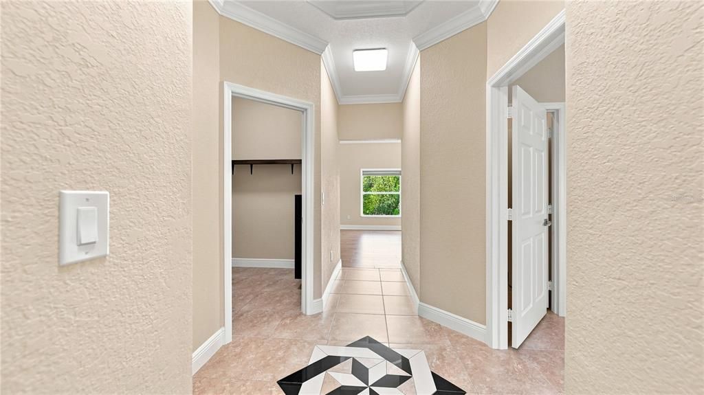 For Sale: $449,000 (3 beds, 2 baths, 2291 Square Feet)