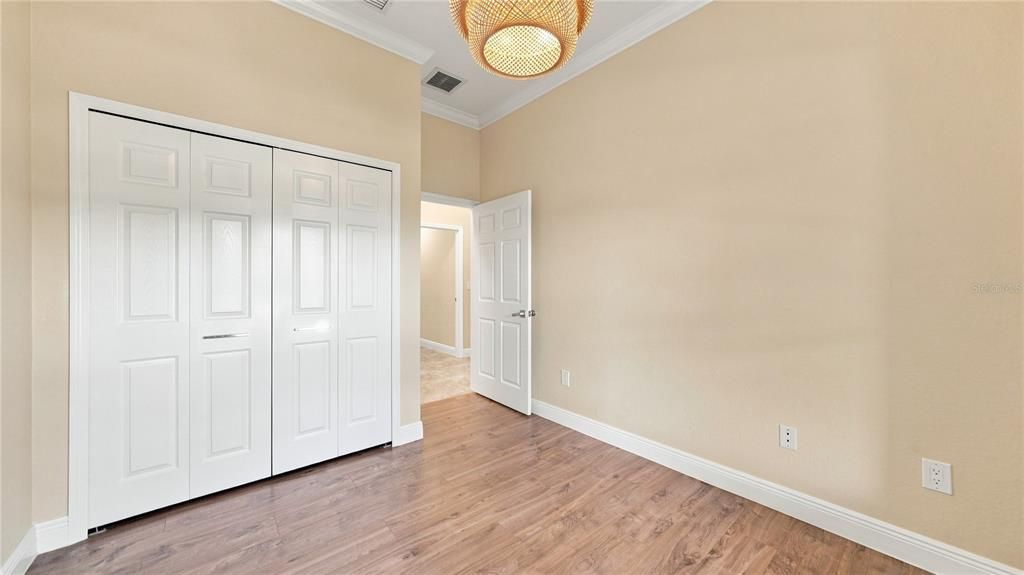 For Sale: $449,000 (3 beds, 2 baths, 2291 Square Feet)