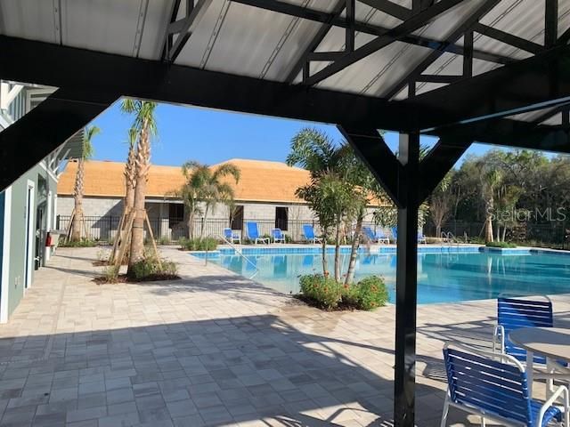 В аренду: $1,700 (2 спален, 2 ванн, 1603 Квадратных фут)