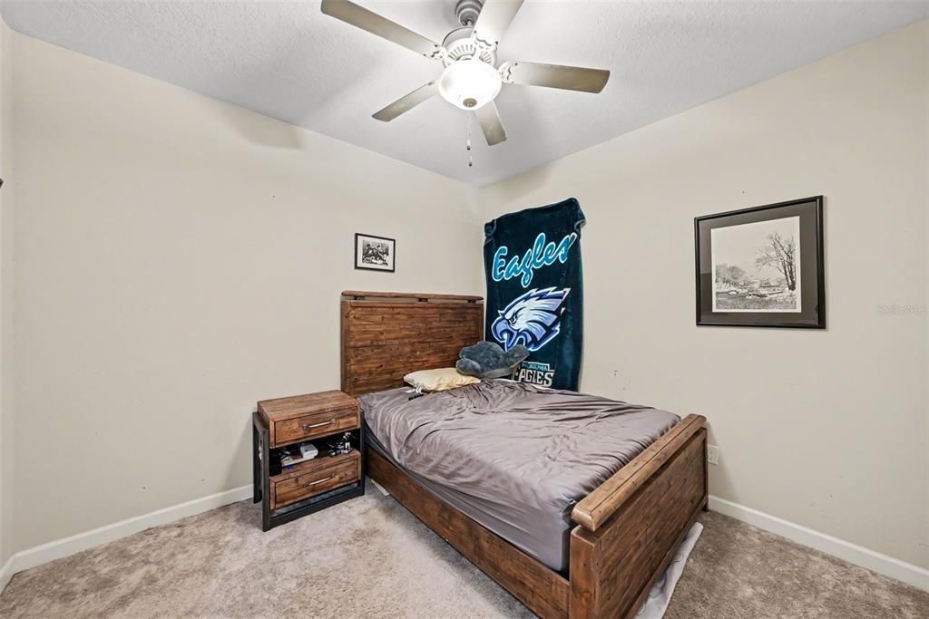 For Sale: $430,000 (4 beds, 3 baths, 2061 Square Feet)