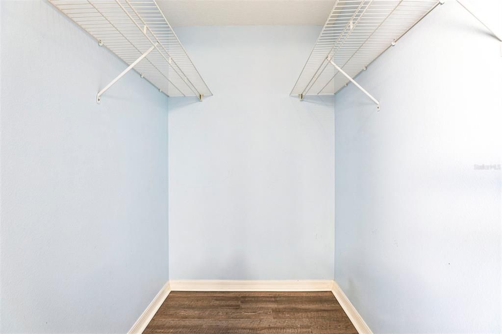For Sale: $349,000 (3 beds, 2 baths, 1552 Square Feet)