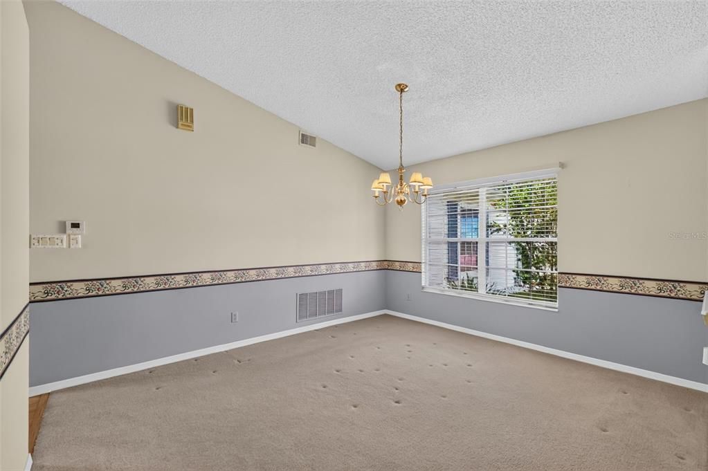 For Sale: $255,000 (3 beds, 2 baths, 1772 Square Feet)