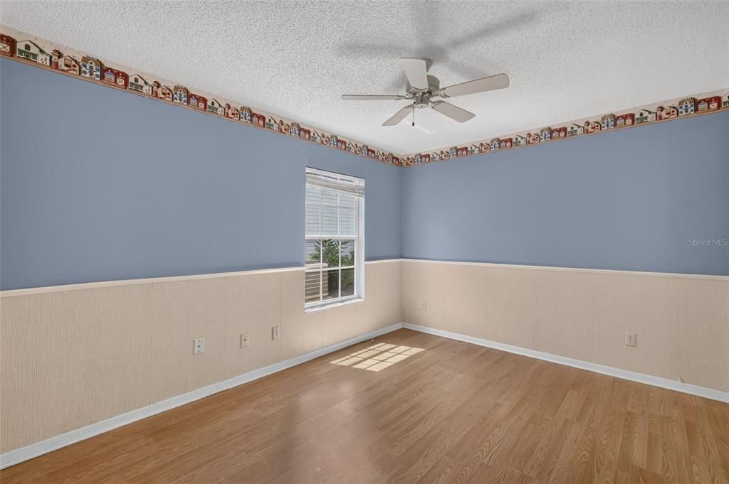 For Sale: $255,000 (3 beds, 2 baths, 1772 Square Feet)