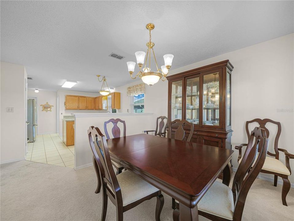 For Sale: $299,900 (3 beds, 2 baths, 1899 Square Feet)