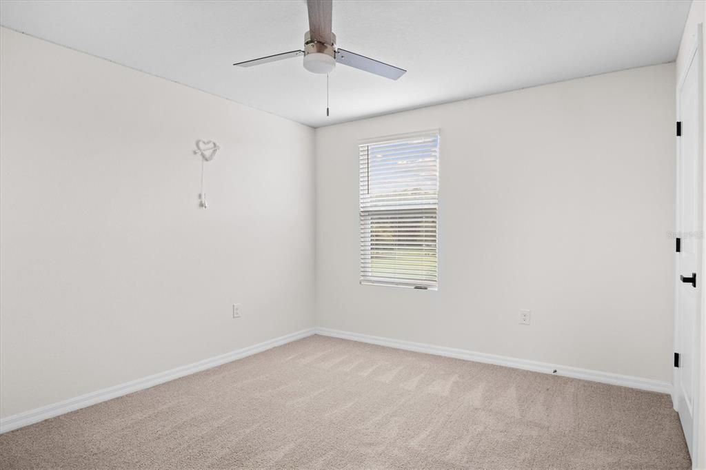 For Rent: $2,500 (5 beds, 3 baths, 2605 Square Feet)