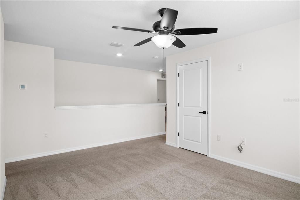 For Rent: $2,500 (5 beds, 3 baths, 2605 Square Feet)