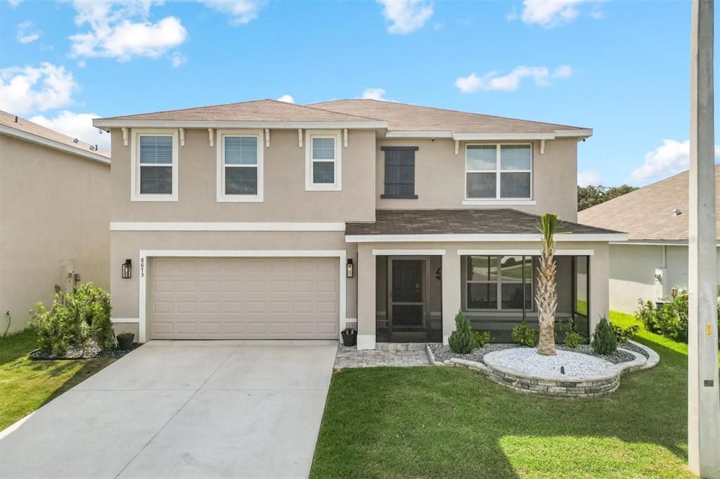 For Rent: $2,500 (5 beds, 3 baths, 2605 Square Feet)