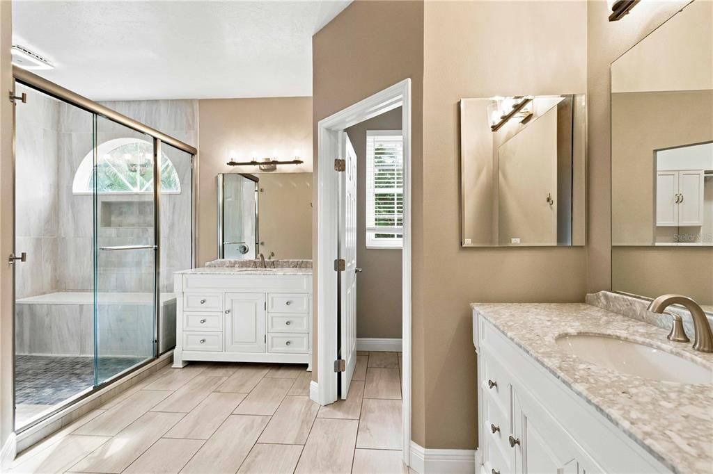 For Sale: $1,650,000 (6 beds, 4 baths, 4433 Square Feet)