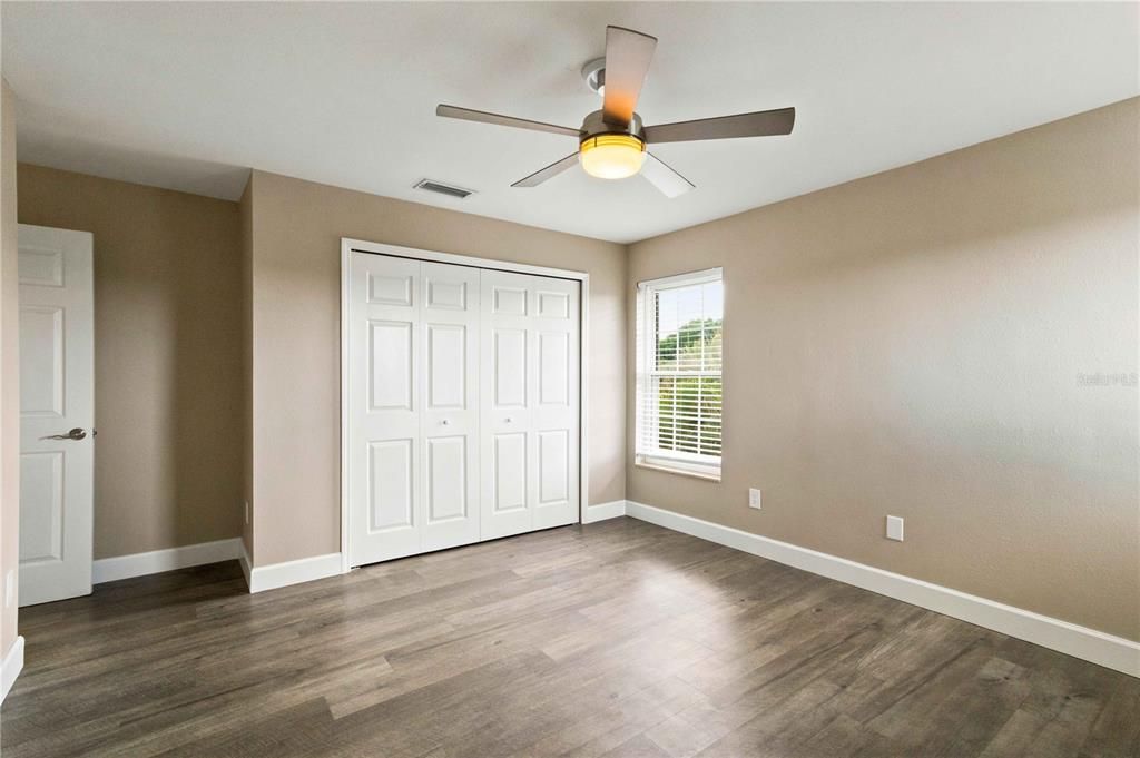 For Sale: $1,650,000 (6 beds, 4 baths, 4433 Square Feet)