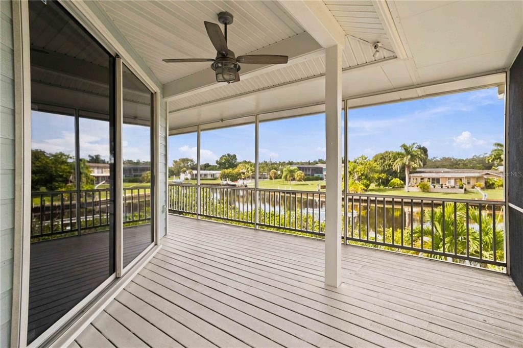For Sale: $1,650,000 (6 beds, 4 baths, 4433 Square Feet)