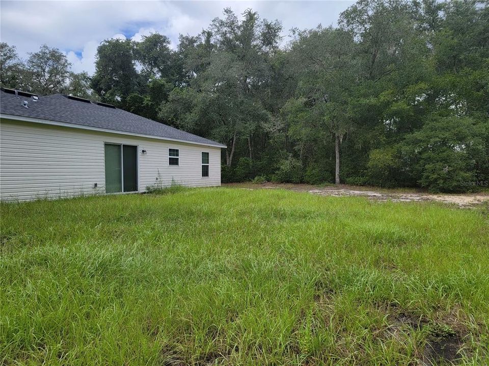 For Sale: $212,500 (3 beds, 2 baths, 1177 Square Feet)